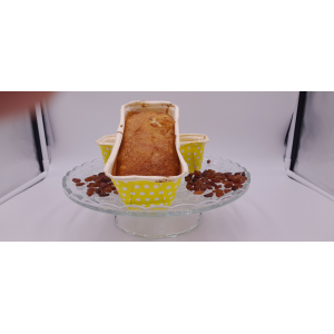 Cake rhum raisin