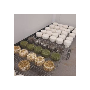 Fromage de vache oignon paprika ail