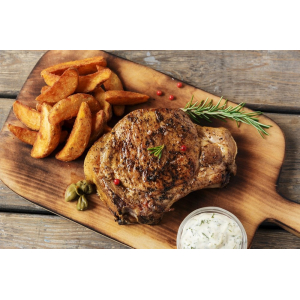 Veau de lait fermier élevé sous la mère