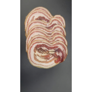 Poitrine tranchée séchée