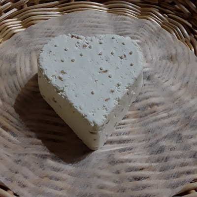 Cœur de chèvre affiné au fenugrec