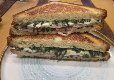 Croque chèvre