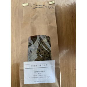 Feuilles de menthe verte séchée