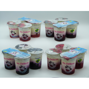 Yaourt brassé sur lit de mure et aromatisé