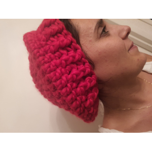 Beret rouge au crochet