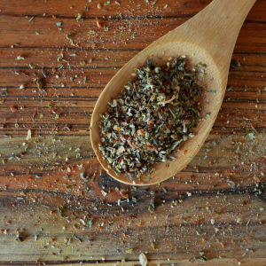 Assemblage à bruschetta avec sel