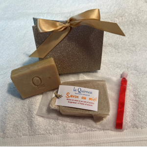 Pochon cadeau savon miel + sachet fleur douch