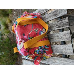 Lunch bag rouge,rose, sangle jaune