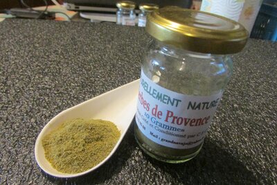 Poudre de herbes de provence
