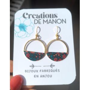 Boucles fleurs et support laiton