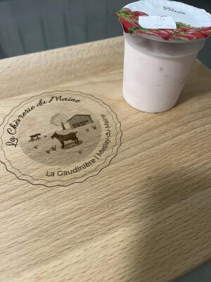 Fromage blanc - chèvre- à la fraise