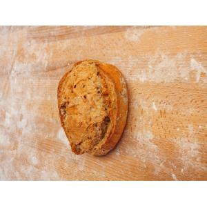 Pain aux céréale tranché