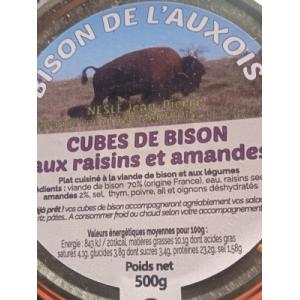 Cubes de bison aux raisins et amandes