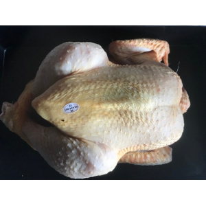 Poulet fermier prêt a cuire