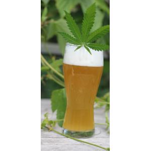 Bière blonde au cbd