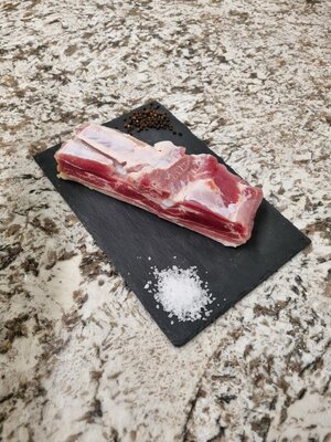 Poitrine demi-sel