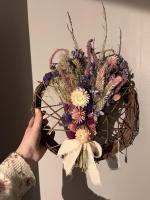 Création florale en fleurs séchées 1