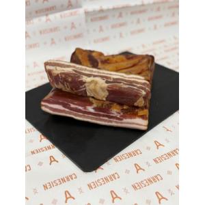 Poitrine de porc fumé en tranches