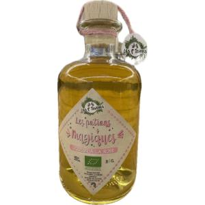 Liqueur de pétales de rose