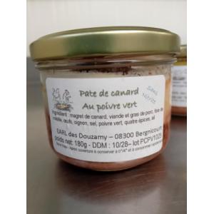 Terrine de pâté de canard au poivre vert