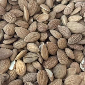 Amandes décortiquées